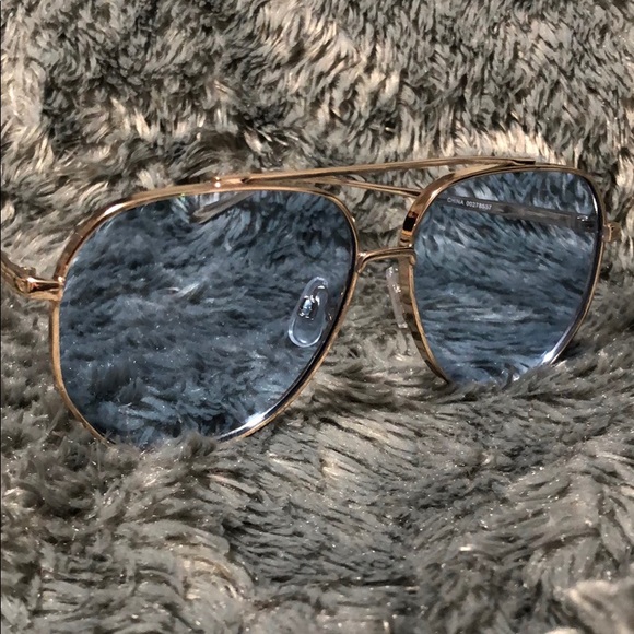 Baby Blue Sunglasses - Picture 5 of 5